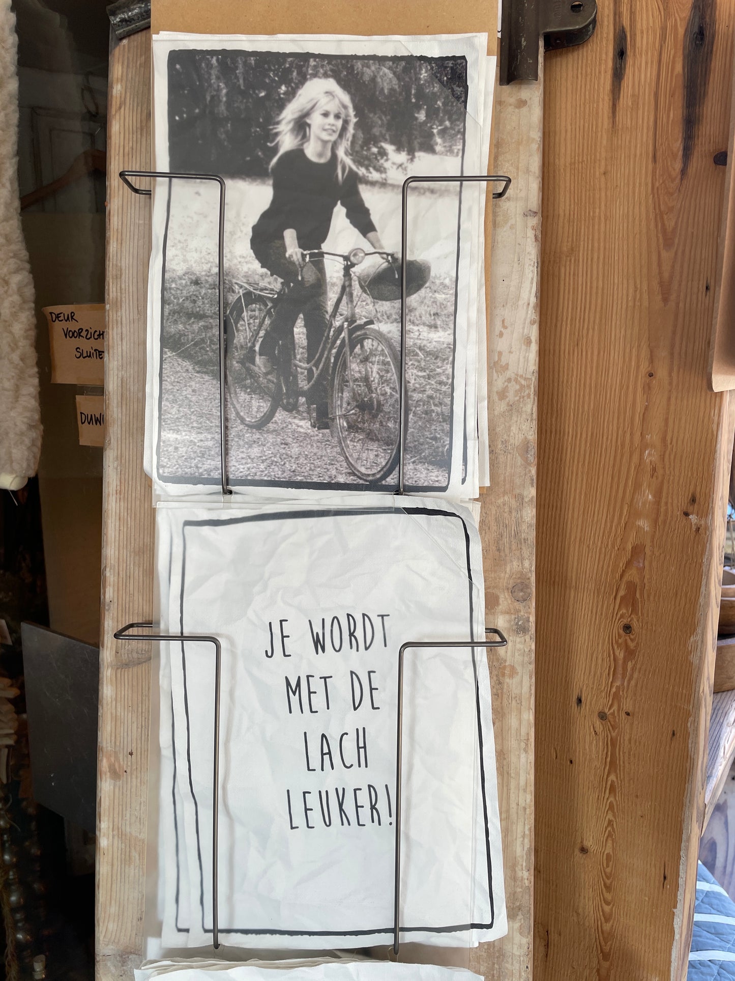 Canvas kaart ‘je wordt met de lach leuker’